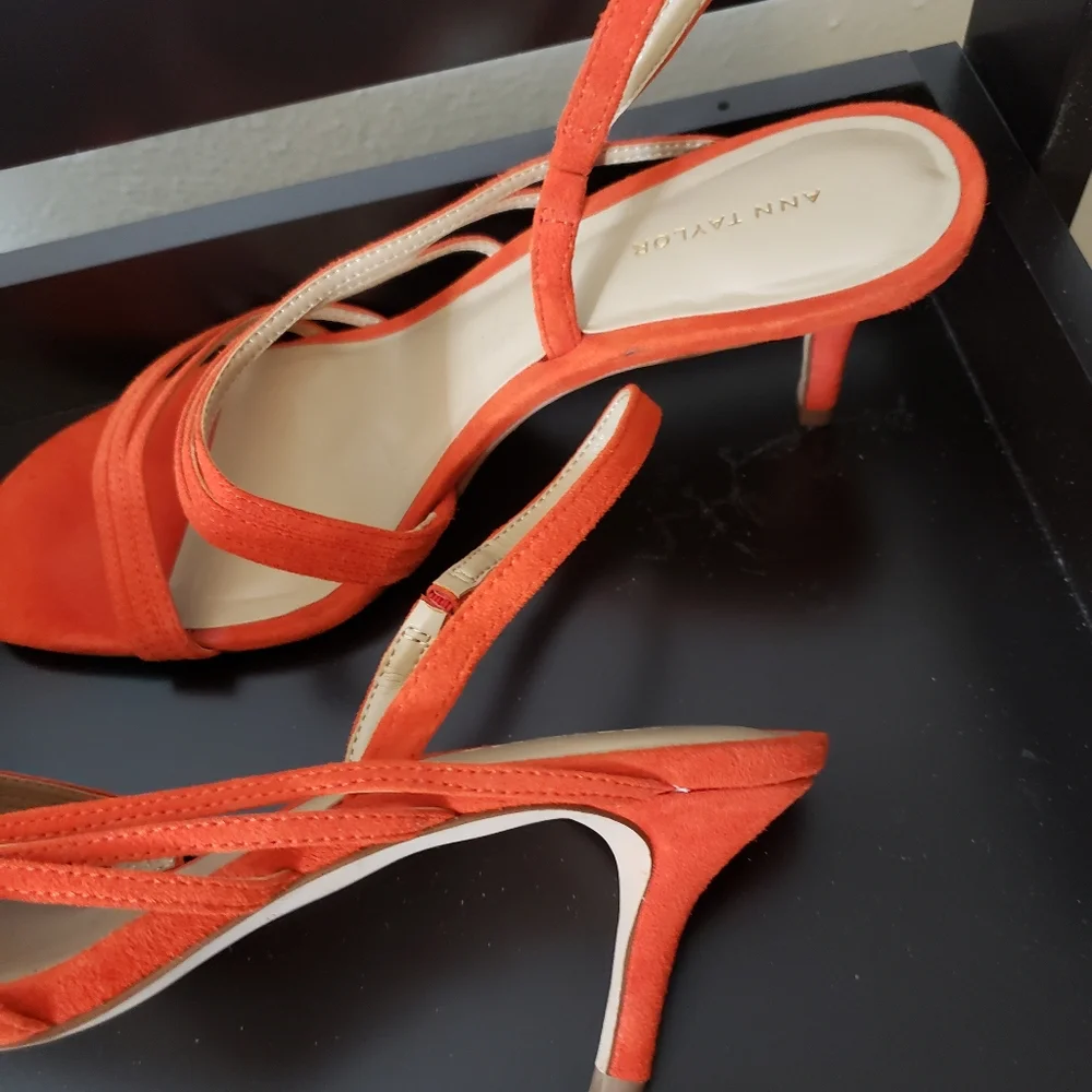 Sandals - Picture 4 of 7